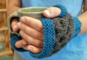 Honeycomb Stitch Fingerless Gloves